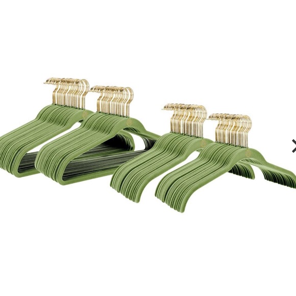 Joy Mangano Other - JOY MANGANO Huggable Hangars 108 Piece Set